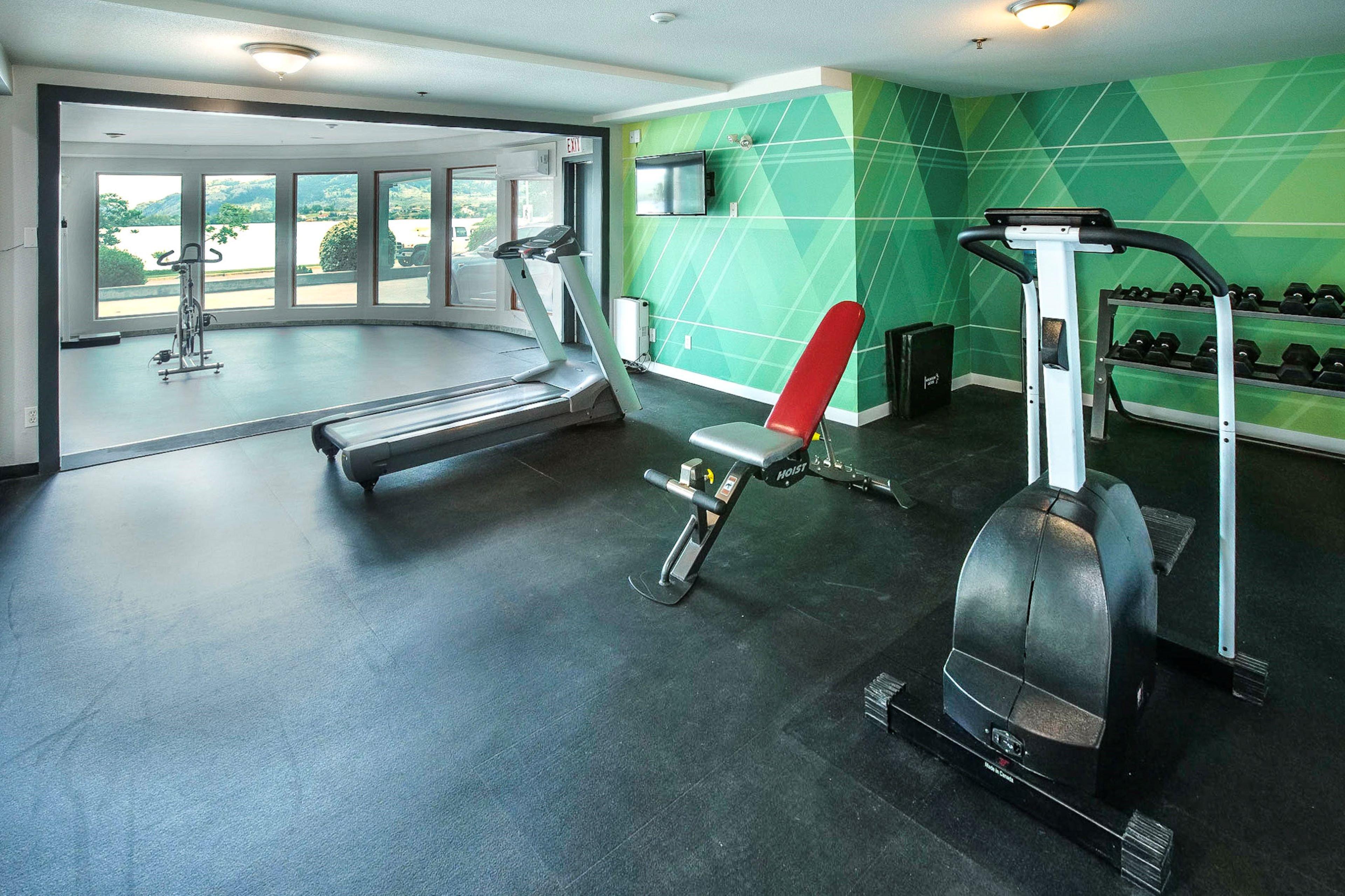 Holiday Inn Hotel & Suites Osoyoos By Ihg Bagian luar foto