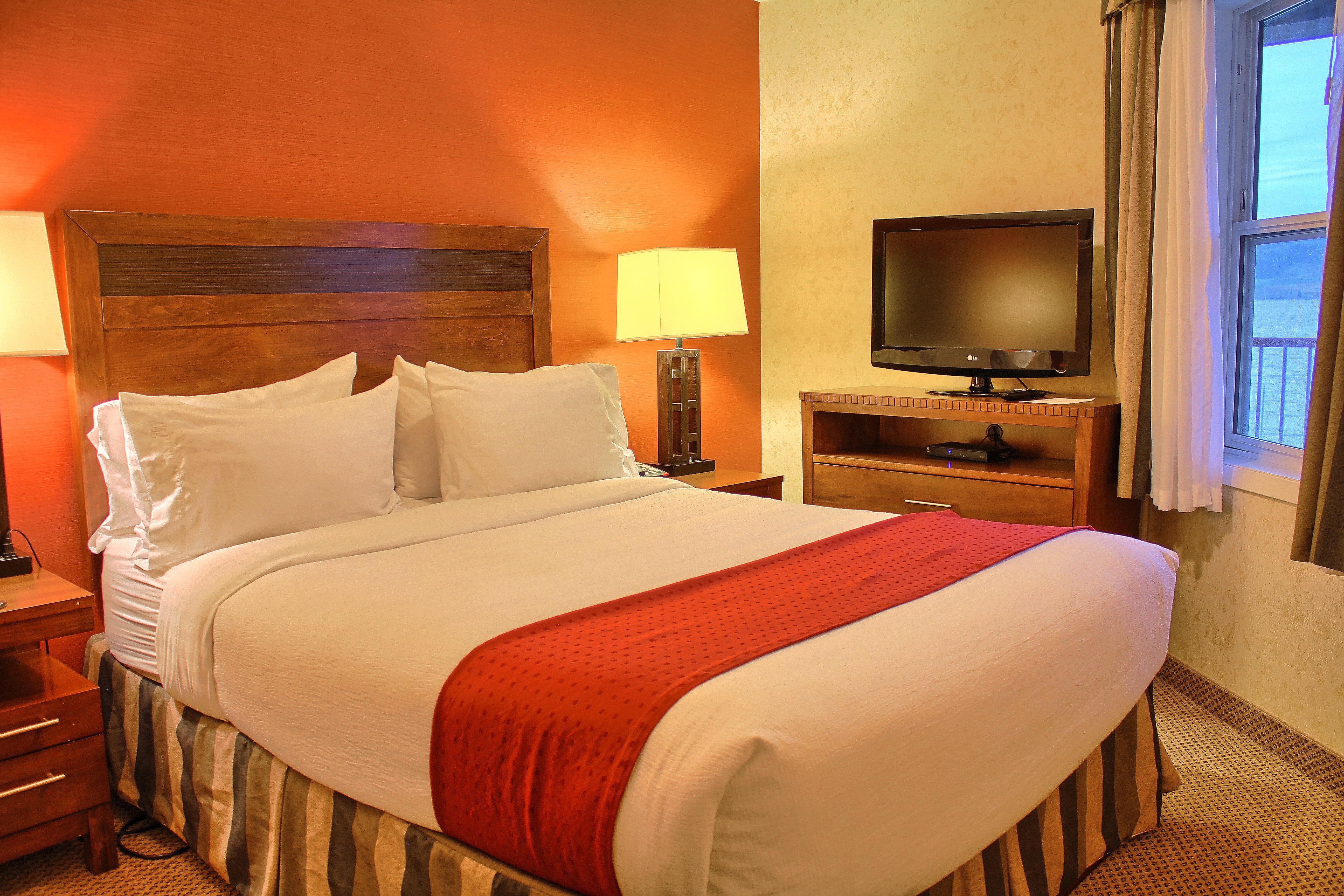 Holiday Inn Hotel & Suites Osoyoos By Ihg Bagian luar foto