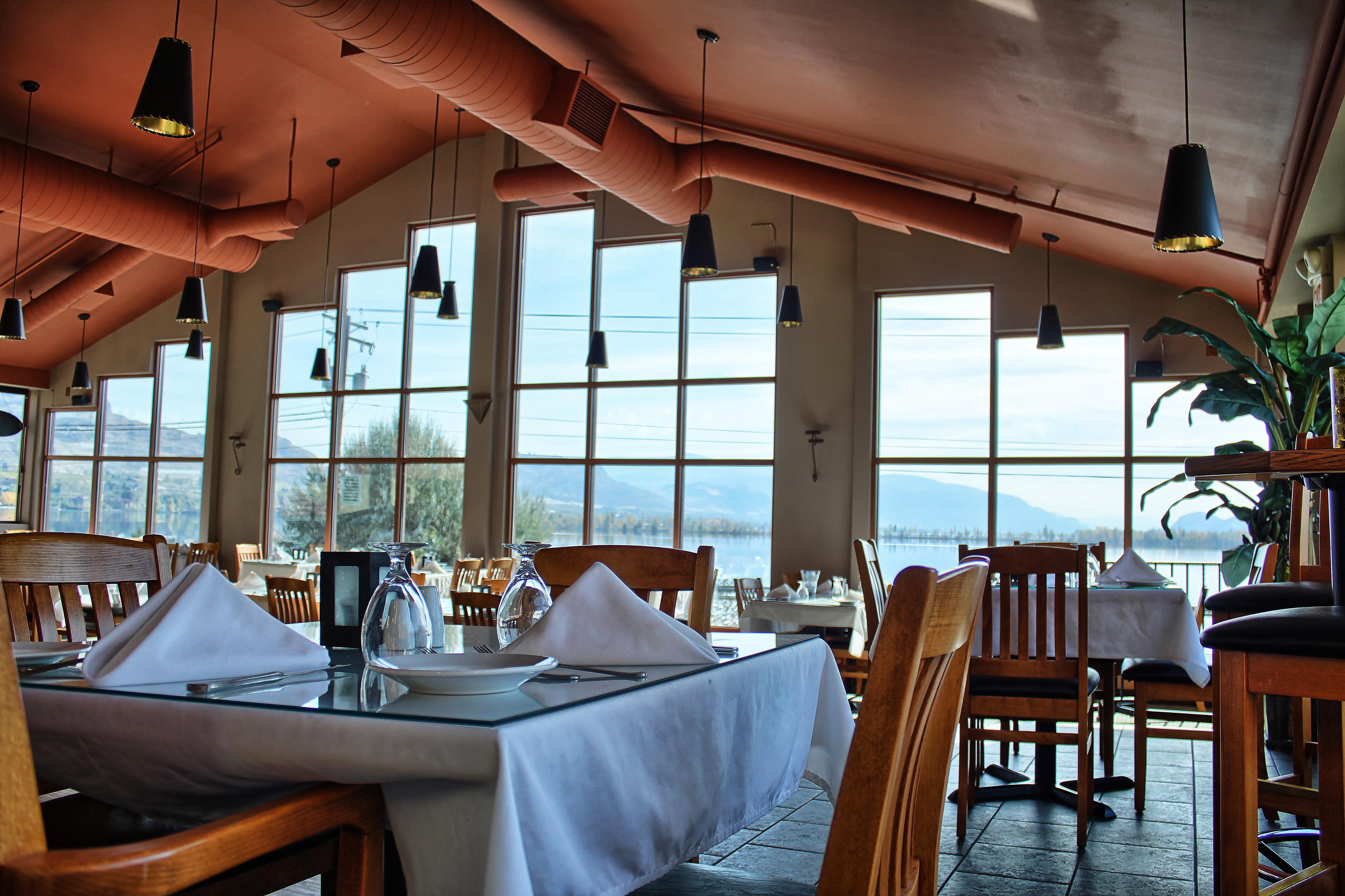 Holiday Inn Hotel & Suites Osoyoos By Ihg Bagian luar foto